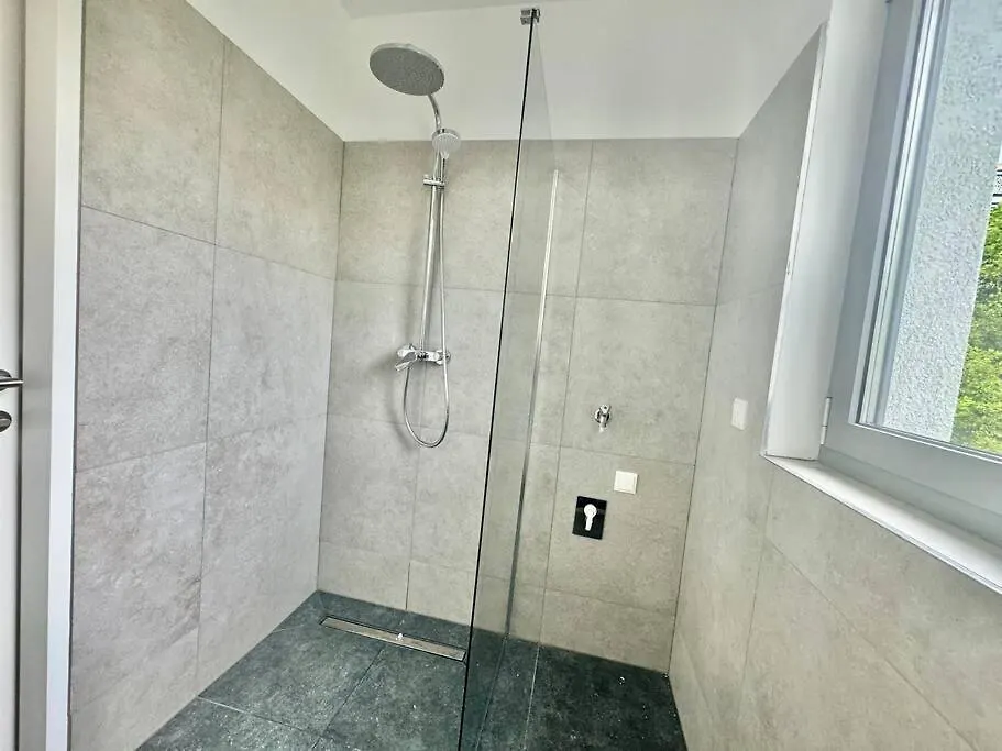 Rooftop Apartment With Balcony & Free Parking Vienna 0*,  Austria